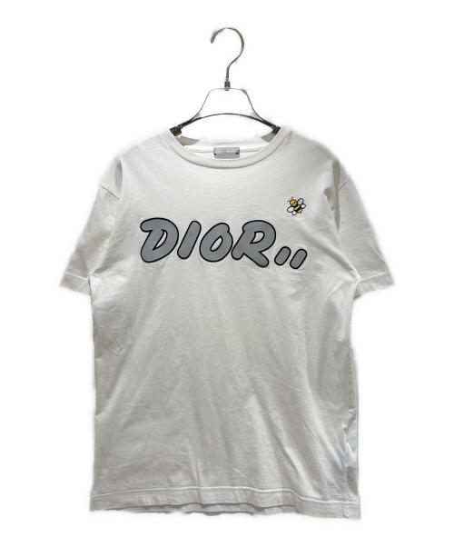 Dior（ディオール）Dior (ディオール) KAWS ロゴ BEE刺繍Tシャツ ホワイト サイズ:XXSの古着・服飾アイテム