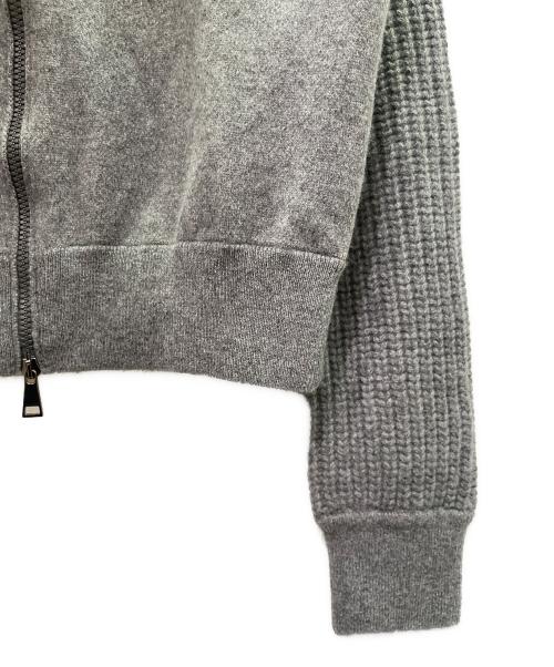 MONCLER（モンクレール）MONCLER (モンクレール) Cashmere Blend Zip Cardigan カシミヤ混ジップカーディガン/F20939B72300 A9363 ライトグレー サイズ:Sの古着・服飾アイテム