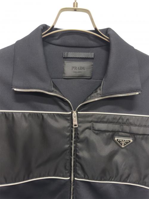 PRADA（プラダ）PRADA (プラダ) Re-Nylonディテール付 スウェットシャツ ブラック サイズ:Lの古着・服飾アイテム