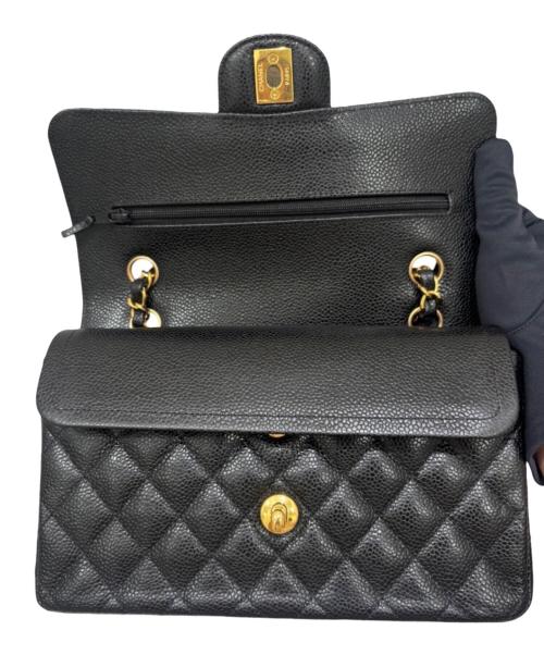 CHANEL（シャネル）CHANEL (シャネル) マトラッセ23/Wフラップチェーンショルダーバッグ ブラックの古着・服飾アイテム