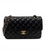 CHANELシャネル）の古着「マトラッセ23/Wフラップチェーンショルダーバッグ」｜ブラック