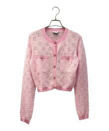 CHANEL（シャネル）の古着「ココマーク ロゴ ラインストーンボタンボレロカーディガン」｜ピンク