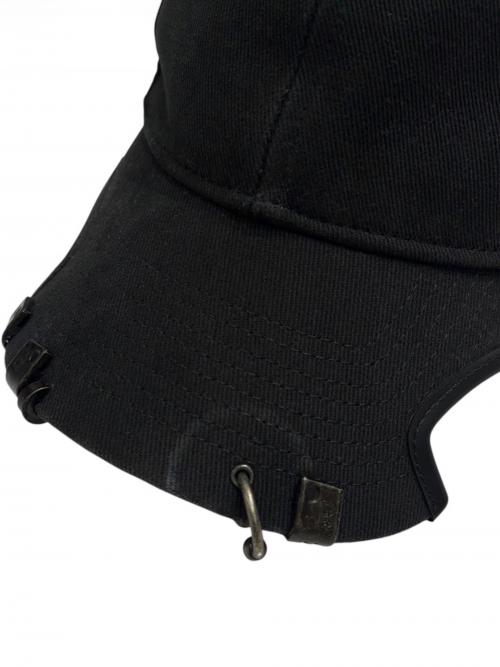 BALENCIAGA（バレンシアガ）BALENCIAGA (バレンシアガ) Heavy Piercing Cap ブラック サイズ:L（59ｃｍ）の古着・服飾アイテム