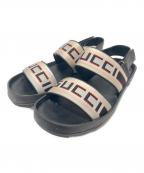 GUCCIグッチ）の古着「ロゴバンドサンダル」｜ブラック