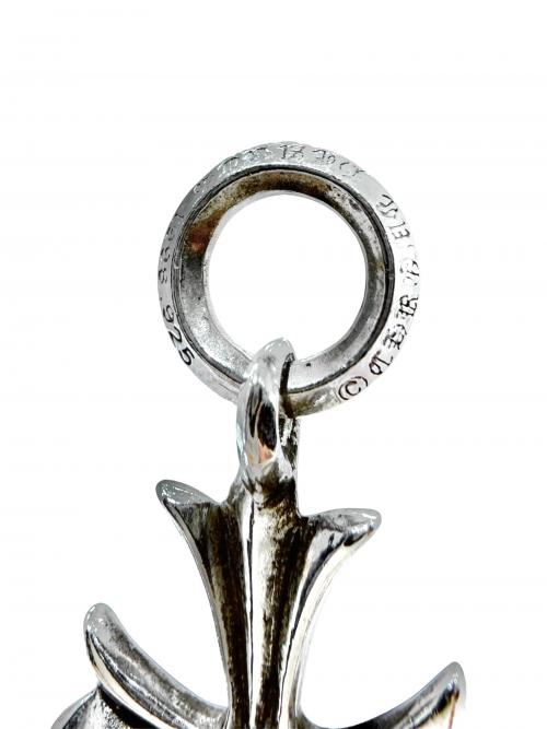 CHROME HEARTS（クロムハーツ）CHROME HEARTS (クロムハーツ) TINY CH CROSS/タイニーCHクロス チャーム サイズ:タイニーの古着・服飾アイテム