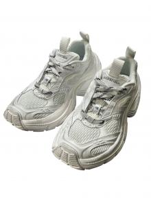 BALENCIAGA（バレンシアガ）の古着「6XLスニーカー」｜ホワイト
