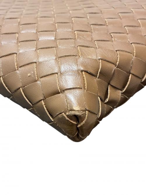 BOTTEGA VENETA（ボッテガベネタ）BOTTEGA VENETA (ボッテガベネタ) イントレチャートショルダーバッグ ブラウンの古着・服飾アイテム