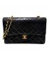 CHANEL（シャネル）の古着「Wフラップチェーンショルダーバッグ」｜ブラック