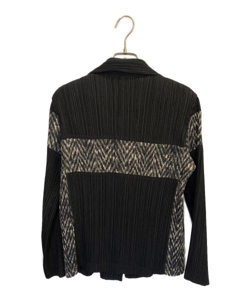 ISSEY MIYAKE（イッセイミヤケ）ISSEY MIYAKE (イッセイミヤケ) 切替プリーツジャケット ブラック サイズ:Mの古着・服飾アイテム