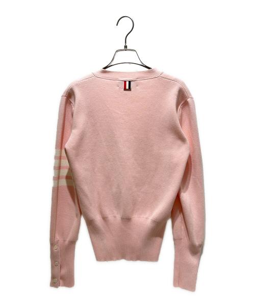 Thom Browne（トムブラウン）Thom Browne (トムブラウン) Cotton Crepe V-Neck 4-Bar Cardigan/コットンクレープ Vネック 4BAR カーディガン/FKC207A-00219680 ピンク サイズ:42の古着・服飾アイテム