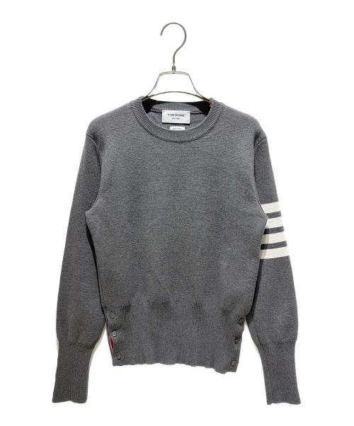 Thom Browne（トムブラウン）Thom Browne Milano Stitch Cotton Crepe 4-Bar Pullover/ミラノ ステッチ コットン クレープ 4-BAR プルオーバー/FKA239A-00219035 グレー サイズ:42の古着・服飾アイテム