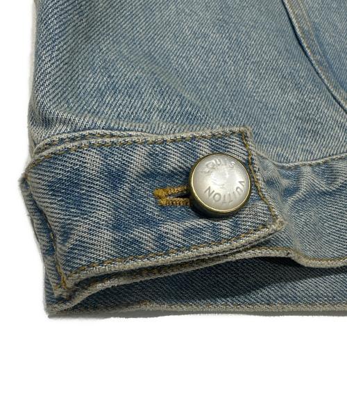 LOUIS VUITTON（ルイ ヴィトン）LOUIS VUITTON (ルイ ヴィトン) Washed Denim Jacket with Pearl Buttons/ウォッシュ加工 パールボタンデニムジャケット/RM251M PCP HSA45W スカイブルー サイズ:46の古着・服飾アイテム