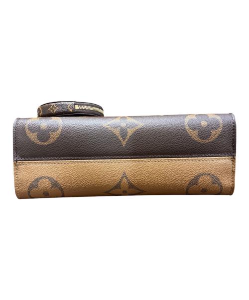 LOUIS VUITTON（ルイ ヴィトン）LOUIS VUITTON (ルイ ヴィトン) オンザゴー EW チェーン 2Wayバッグ/ショルダーバッグ/ハンドバッグ ブラウンの古着・服飾アイテム