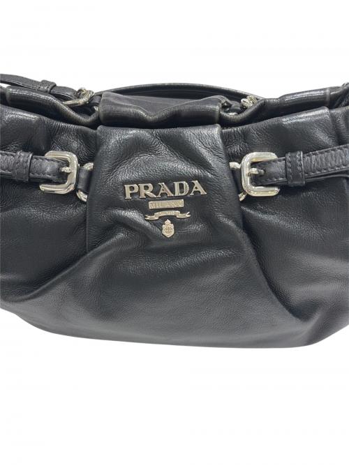PRADA（プラダ）PRADA (プラダ) レザーワンショルダーバッグ ブラック サイズ:-の古着・服飾アイテム