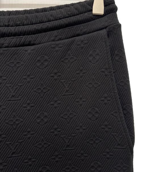 LOUIS VUITTON（ルイ ヴィトン）LOUIS VUITTON (ルイ ヴィトン) モノグラムエンボスパンツ ブラック サイズ:Ｓの古着・服飾アイテム