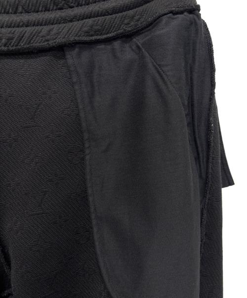 LOUIS VUITTON（ルイ ヴィトン）LOUIS VUITTON (ルイ ヴィトン) モノグラムエンボスパンツ ブラック サイズ:Ｓの古着・服飾アイテム