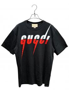 GUCCI（グッチ）の古着「ブレードロゴTシャツ」｜ブラック