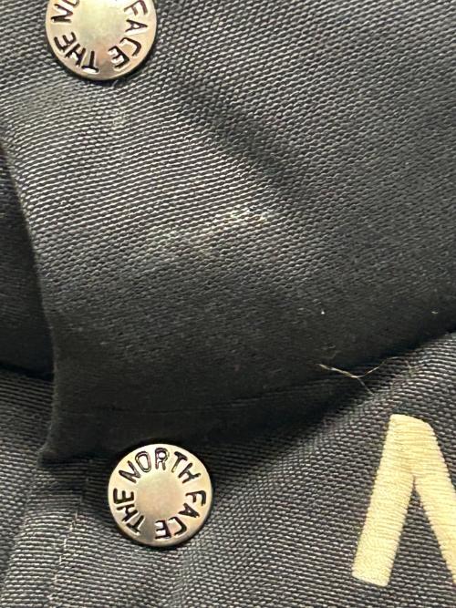 GUCCI（グッチ）GUCCI (グッチ) THE NORTH FACE (ザ ノース フェイス) GGジャガードダウンジャケット ベージュ サイズ:Mの古着・服飾アイテム