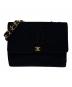 CHANEL（シャネル）の古着「マトラッセ34 ベロアチェーンショルダーバッグ」｜ブラック