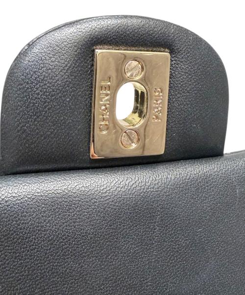 CHANEL（シャネル）CHANEL (シャネル) ミニマトラッセ チェーンショルダーバッグ ブラック サイズ:ミニの古着・服飾アイテム