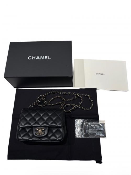 CHANEL（シャネル）CHANEL (シャネル) ミニマトラッセ チェーンショルダーバッグ ブラック サイズ:ミニの古着・服飾アイテム
