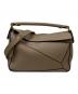 LOEWE（ロエベ）の古着「パズルバッグ スモール」｜グレージュ