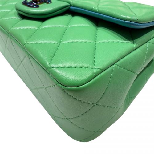 CHANEL（シャネル）CHANEL (シャネル) マトラッセ チェーンショルダーバッグ/シングルフラップ グリーン サイズ:20cmの古着・服飾アイテム