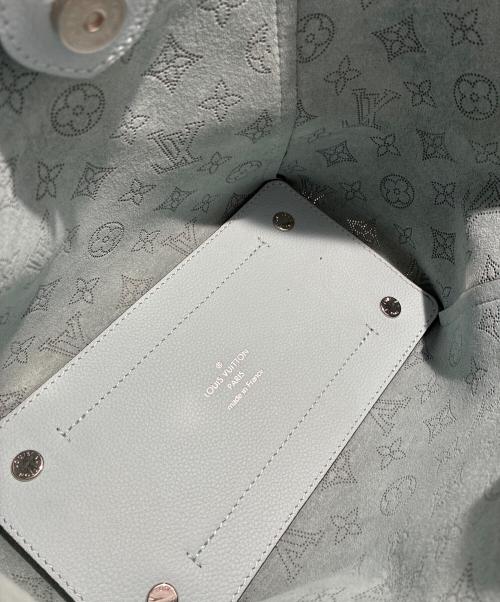 LOUIS VUITTON（ルイ ヴィトン）LOUIS VUITTON (ルイ ヴィトン) ヒナPM/マヒナ/ハンドバッグ/ショルダーバッグ ブルー サイズ:PMの古着・服飾アイテム