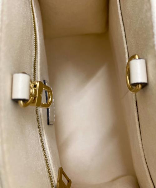 LOUIS VUITTON（ルイ ヴィトン）LOUIS VUITTON (ルイ ヴィトン) オンザゴーPM クレーム サイズ:PMの古着・服飾アイテム