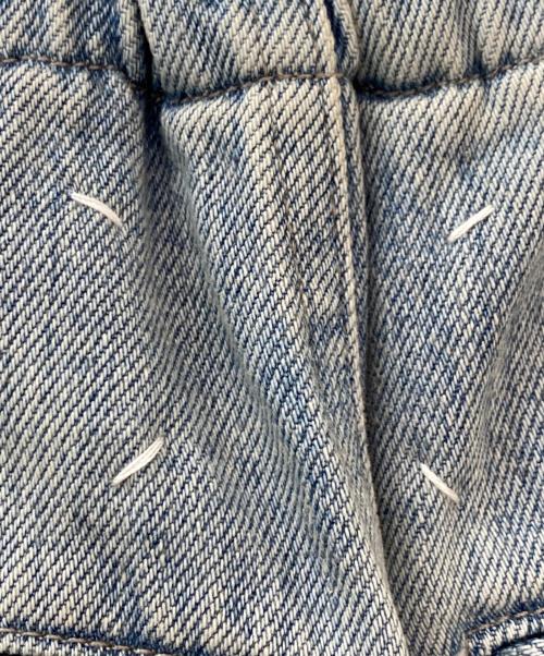 Maison Margiela（メゾンマルジェラ）Maison Margiela (メゾンマルジェラ) Pleated Jeans スカイブルー サイズ:38の古着・服飾アイテム