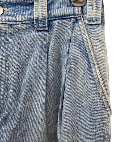 Maison Margiela（メゾンマルジェラ）Maison Margiela (メゾンマルジェラ) Pleated Jeans スカイブルー サイズ:38の古着・服飾アイテム
