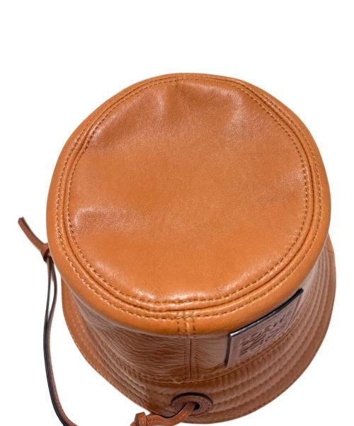 LOEWE（ロエベ）LOEWE (ロエベ) アナグラムロゴパッチレザーバケットハット ブラウン サイズ:SIZE 57の古着・服飾アイテム