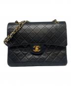 CHANELシャネル）の古着「マトラッセ25 スクエア/Wフラップチェーンショルダーバッグ」｜ブラック