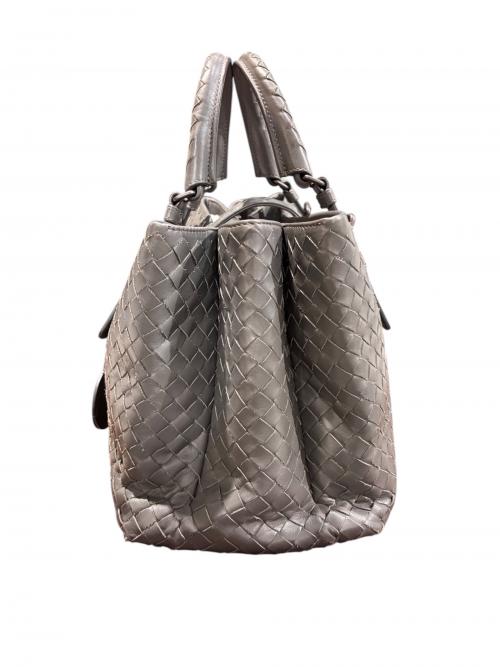 BOTTEGA VENETA（ボッテガベネタ）BOTTEGA VENETA (ボッテガベネタ) イントレチャート ローマハンドバッグ グレー サイズ:－の古着・服飾アイテム