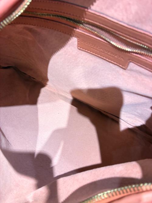 BOTTEGA VENETA（ボッテガベネタ）BOTTEGA VENETA (ボッテガベネタ) イントレチャート ホーボーバッグ ピンクの古着・服飾アイテム