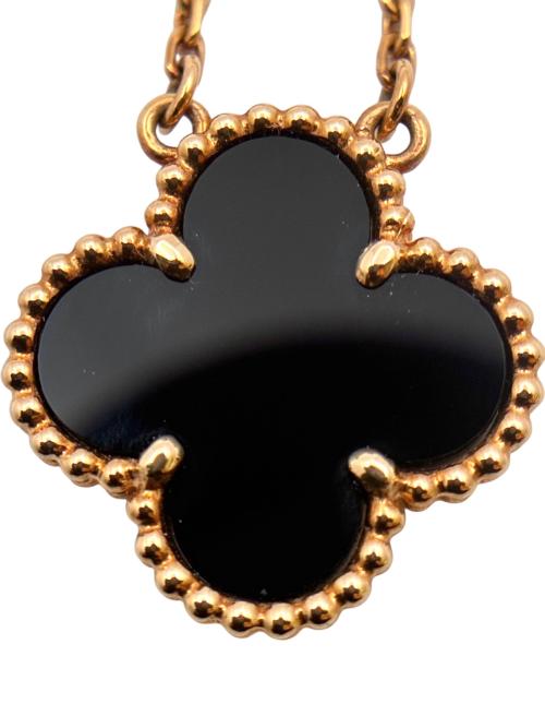 VAN CLEEF & ARPELS（ヴァンクリーフ＆アーペル）VAN CLEEF & ARPELS  Vintage Alhambra pendant, 18K yellow gold, onyx ヴィンテージ アルハンブラ ペンダント オニキス サイズ:ヴィンテージアルハンブラの古着・服飾アイテム