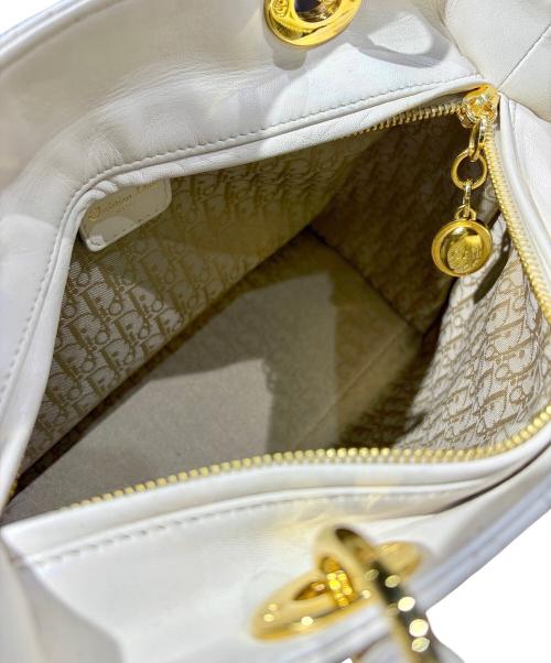 Christian Dior（クリスチャン ディオール）Christian Dior (クリスチャン ディオール) レディディオール ミディアム M0565ONGE ホワイトの古着・服飾アイテム