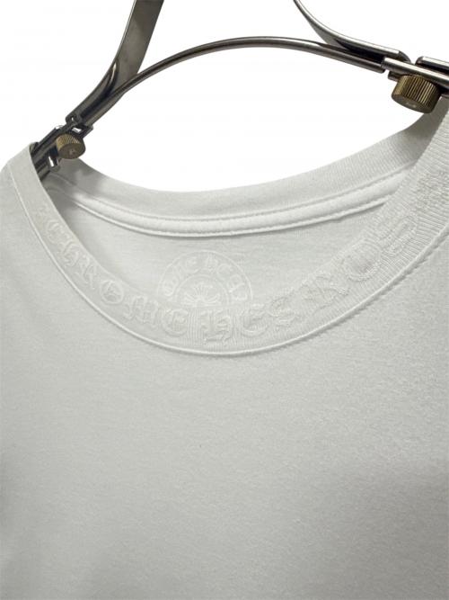 CHROME HEARTS（クロムハーツ）CHROME HEARTS (クロムハーツ) ネックプリントTシャツ ホワイト サイズ:Lの古着・服飾アイテム