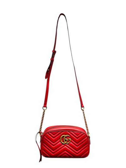GUCCI（グッチ）GUCCI (グッチ) ショルダーバッグ レッドの古着・服飾アイテム