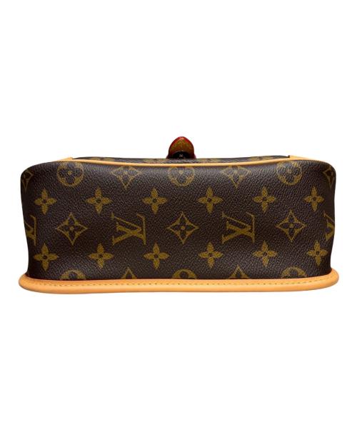 LOUIS VUITTON（ルイ ヴィトン）LOUIS VUITTON (ルイ ヴィトン) ディアヌ/ショルダーバッグ ブラウンの古着・服飾アイテム