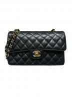 CHANELシャネル）の古着「マトラッセ23/Wフラップチェーンショルダーバッグ」｜ブラック