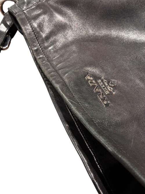PRADA（プラダ）PRADA (プラダ) ワンショルダーバッグ ブラックの古着・服飾アイテム