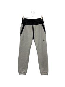 AMIRI（アミリ）の古着「レザー切替スウェットパンツ」｜グレー