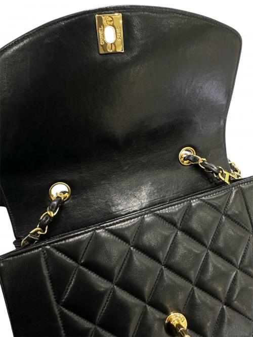 CHANEL（シャネル）CHANEL (シャネル) ダイアナフラップチェーンショルダーバッグ ブラック サイズ:22の古着・服飾アイテム