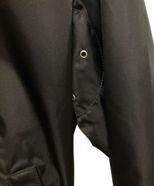 PRADA（プラダ）PRADA (プラダ) Re-Nylon トライアングルロゴプレートライト ボンバージャケット ブラック サイズ:54の古着・服飾アイテム