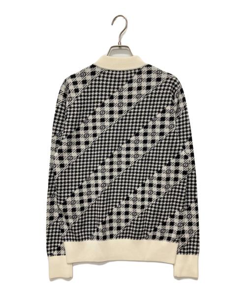 FENDI（フェンディ）FENDI (フェンディ) ロゴバイアスニット ホワイト×ブラック サイズ:46の古着・服飾アイテム