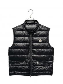 MONCLER（モンクレール）の古着「GU(ギュイ)/ダウンベスト」｜ブラック