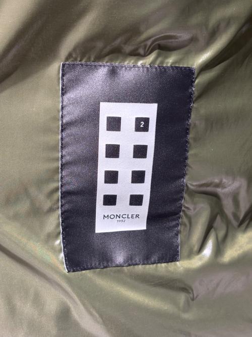 MONCLER GENIUS（モンクレール ジーニアス）MONCLER GENIUS (モンクレール ジーニアス) UNDEFEATED (アンディフィーテッド) ARENSKY/ダウンジャケット オリーブ サイズ:1の古着・服飾アイテム