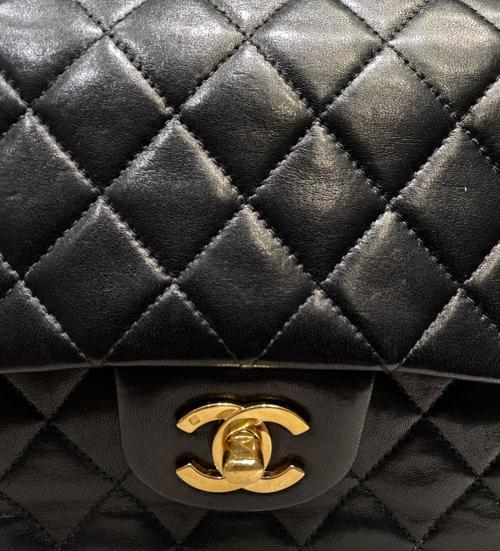CHANEL（シャネル）CHANEL (シャネル) マトラッセ25/Wフラップチェーンショルダーバッグ/ラムスキン ブラックの古着・服飾アイテム