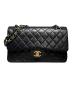 CHANEL（シャネル）の古着「マトラッセ25/Wフラップチェーンショルダーバッグ/ラムスキン」｜ブラック